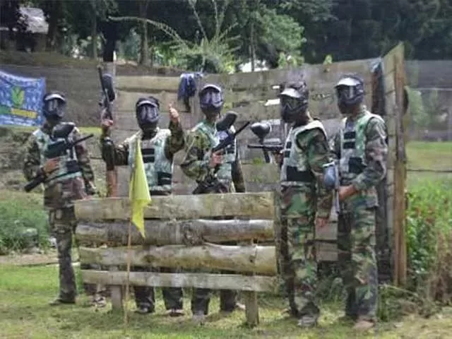 Suasana arena paintball Puncak Bogor 3